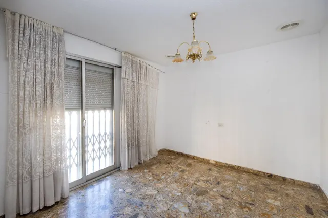 Edificio con gran potencial de desarrollo residencial en Zaidín – Granada — 29