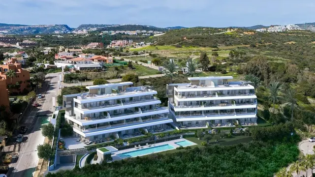 Ático de 3 dormitorios y 2 baños con vistas al mar. Buenas N - foto 4