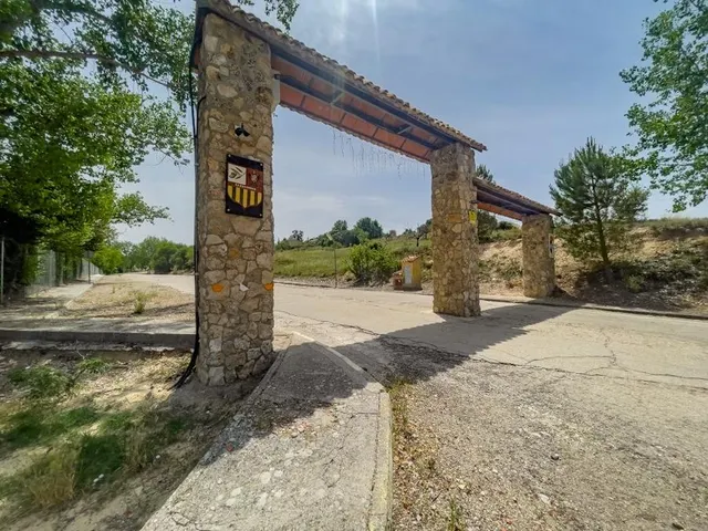 Terreno en venta en calle Carahorma G 587, Lillo — 26