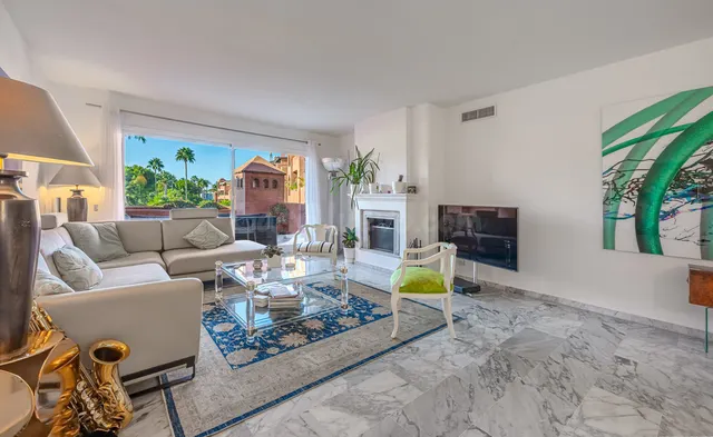 Apartamento 3 habitaciones 275m² en venta - Costa Del Sol - foto 3