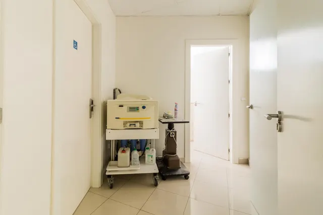 Negocio 10 habitaciones 273m² en venta - Marbella — 32