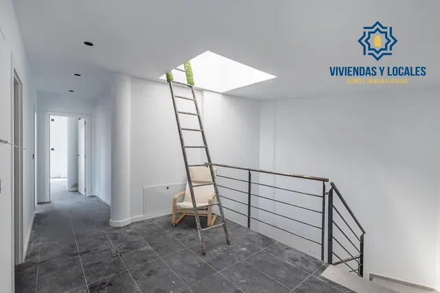 Edificio de nueva construcción en Churriana — 21