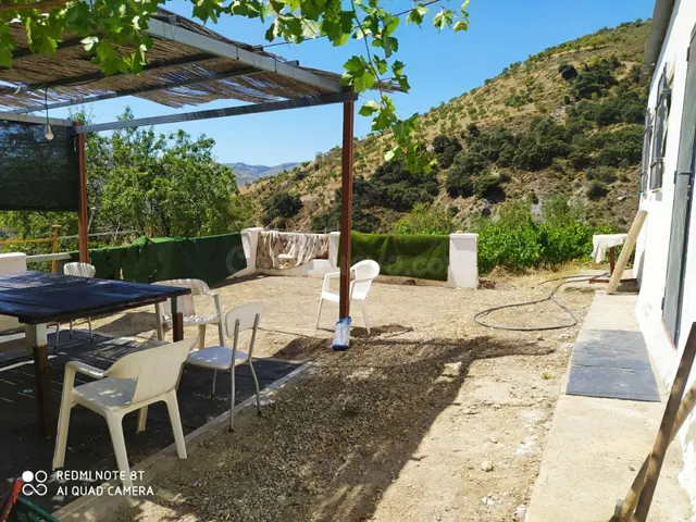 VENTA DE CASA-CORTIJO CON TERRENO EN LA ALPUJARRA GRANADINA. - foto 3