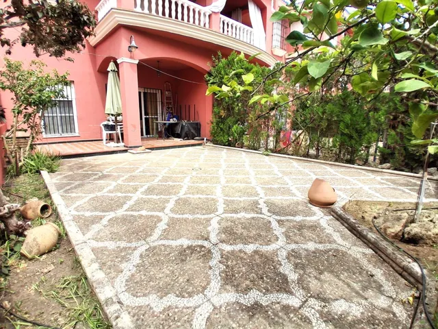 PISO EN PLANTA BAJA CON PATIO EN ZONA COTO MATALASCAÑAS - foto 3