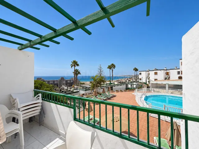 Apartamento con vistas al mar en alquiler de temporada 2026–