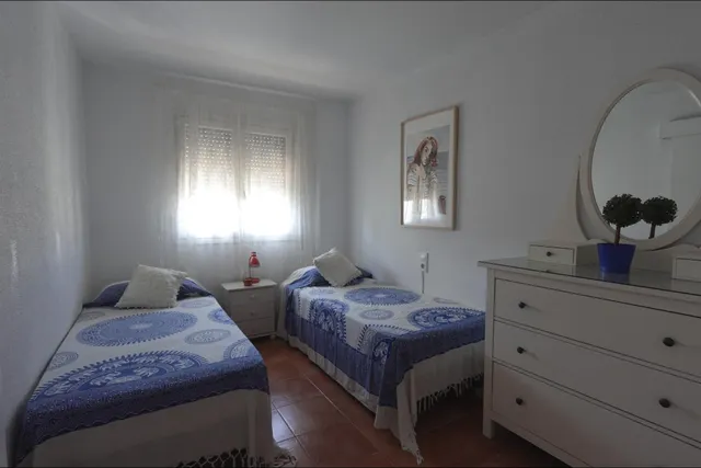 APARTAMENTO EN EL CENTRO. SOLO DURANTE EL CURSO ESCOLAR HASTA EL 30-06-2027 — 11