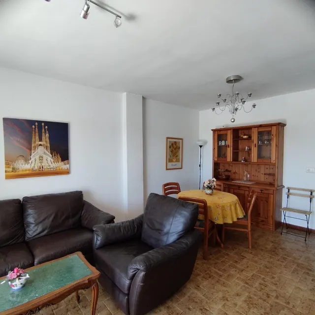 AMPLIA Y LUMINOSA VIVIENDA CON VISTAS AL MAR EN VINAROZ.! — 11