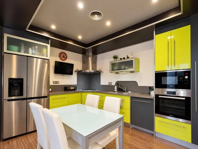 ESPECTACULAR CASA UNIFAMILIAR CON PISCINA PRIVADA, DOMÓTICA  - foto 4
