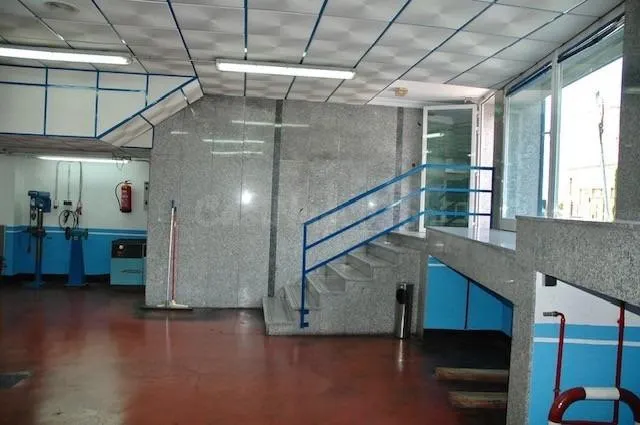 Local comercial 900m² en alquiler - Avda Europa - San Antón - foto 4