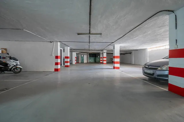 Oportunidad de Inversión: Plazas de Garaje en Gran Vía desde 24.900€. — 13