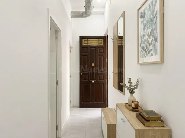 PISO BAJO DE 3 DORMITORIOS Y 2 BAÑOS REFORMADO - foto 2