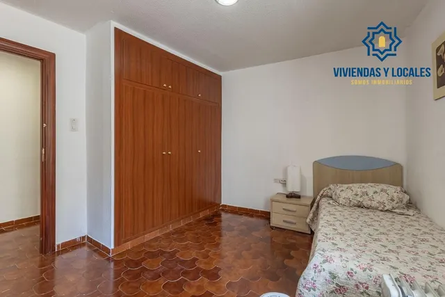 GRAN PROPIEDAD CON 10 DORMITORIOS EN SAN ANTON — 11