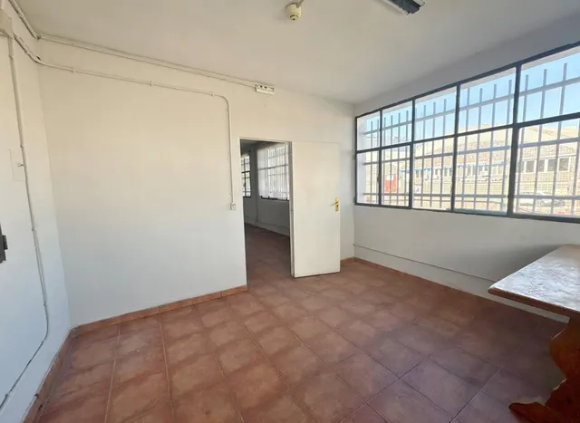 Nave industrial 265m² en alquiler - Valdelacasa — 22