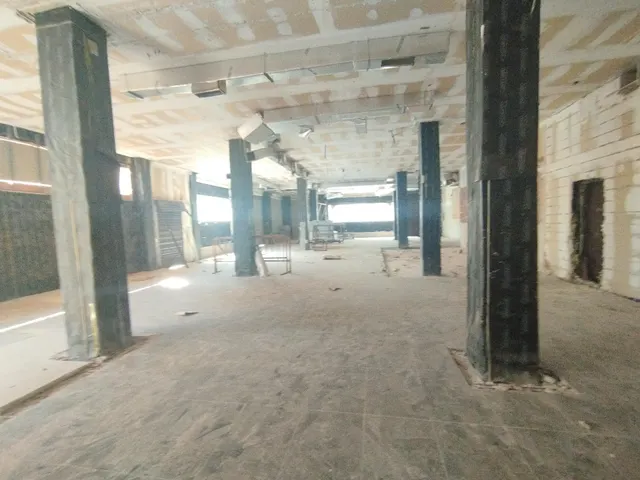 ALTABIX - LOCAL DE ESQUINA DE 547 M2 — 16