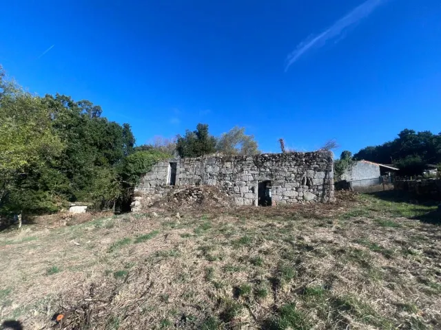 FINCA EDIFICABLE DE 735m2 EN XILFONXE (CON CASA DE PIEDRA EN - foto 5