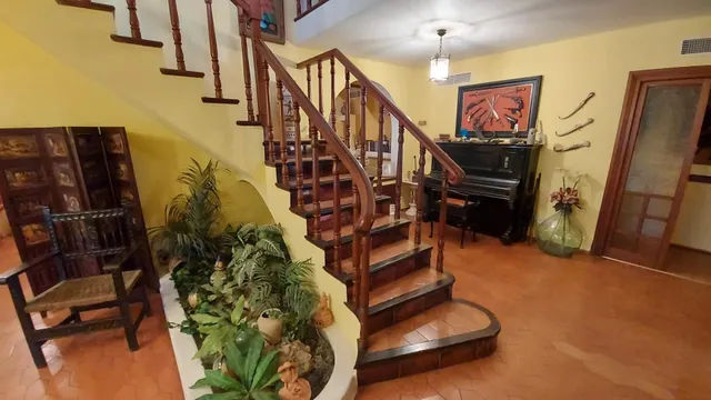 Magnifico Chalet con parcela de mas de 4.283m2 — 24