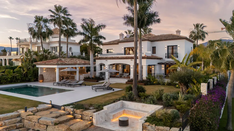 Chalet 4 habitaciones 551m² en venta - Marbella