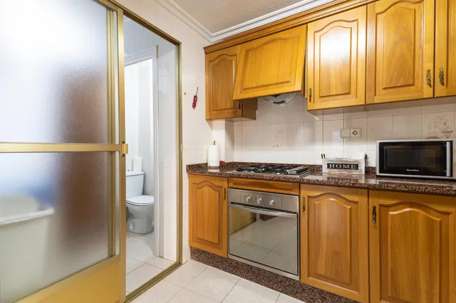Apartamento todo exterior 3 dorm. con gran terraza en esquina a 100 mts de la Playa. Vista parcial al Mar. — 12