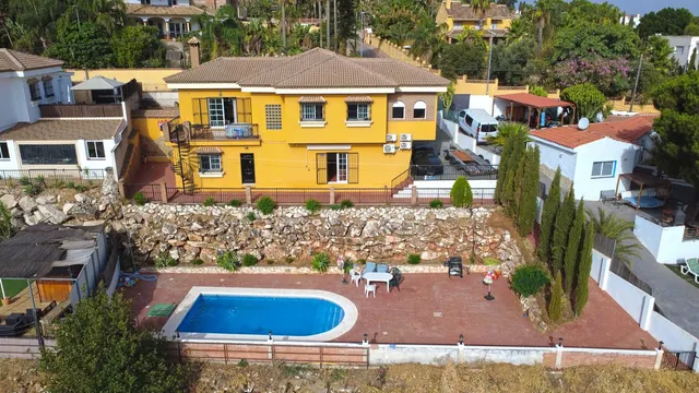 Chalet 5 habitaciones 230m² en venta - Centro — 23