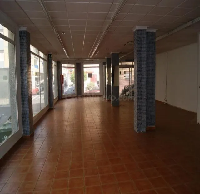 Local comercial 131m² en venta - Centro - foto 3