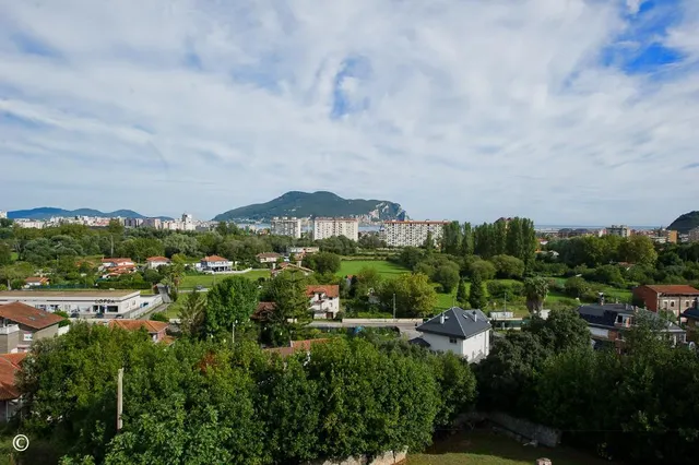 Casa 6 habitaciones 335m² en venta - El Callejo - La Pesquer - foto 2