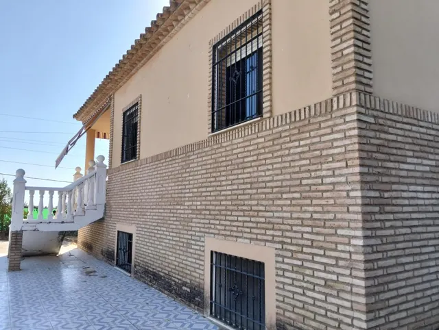 E ✨ chalet exclusivo en La Carlota | 478 m2 + 2.300 m2 de parcela | piscina privada y pozo — 40