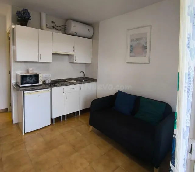 Estudio Ático reformado con terraza en Cala Canyelles (Llore - foto 3