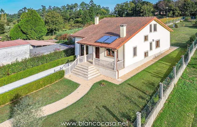 💫 Amplia, luminosa y lista para vivir – Casa de 434m2 construídos con 1.758 m2 de terreno en Ardaña(Carballo-A Coruña) — 2