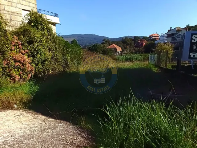 Solar urbanizable  de aproximadamente 1600 m2 — 2