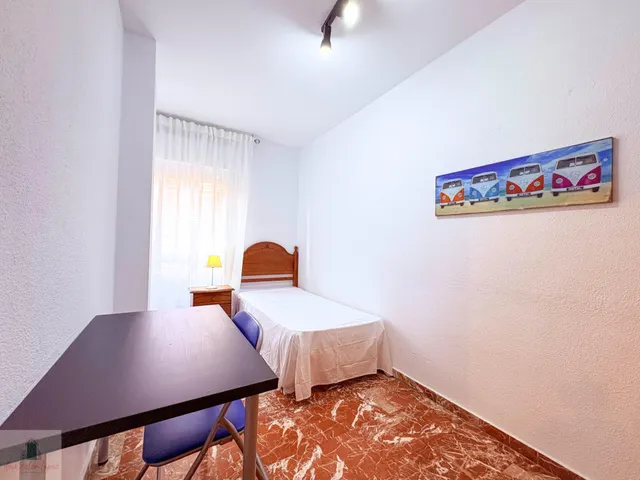 En venta en Valdepasillas, junto a Sinforiano Madroñero — 29