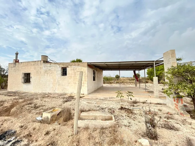 Casa de Campo cerca del vivero Villa-Molar - Oportunidad para Reformar a Tu Gusto — 4