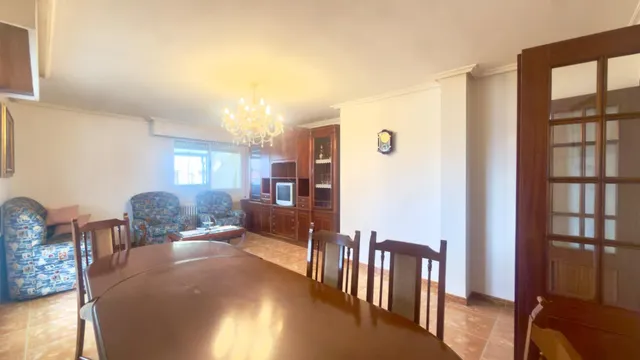 Piso de 4 Dormitorios con Terraza Esquinera de 35 m2 - Centro Villa — 12