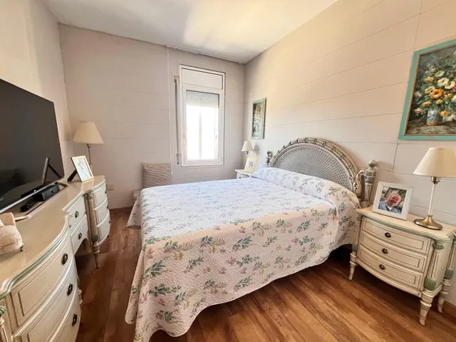 Piso reformado en venta situado en el Passeig dels Guíxols — 16