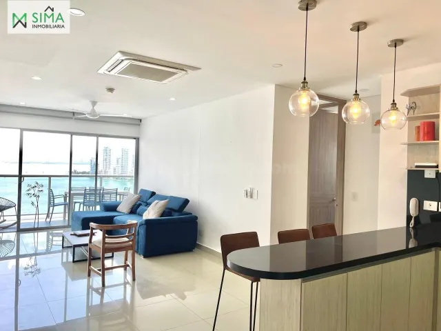 ¡Vive la experiencia costera en este hermoso apartamento en  - foto 5