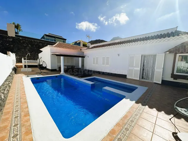 Villa de lujo en El Madroñal – Tenerife Sur