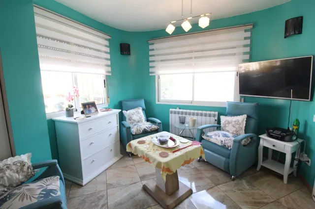 Magnifico chalet con piscina propia, un oasis para sus dias de descanso o si lo desea para vivir todo el año — 10
