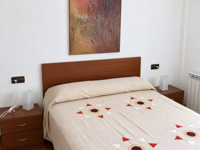AMPLIO PISO DE 4 habitaciones Y DOS BALCONES EN RIERA MIRÓ, REUS — 14