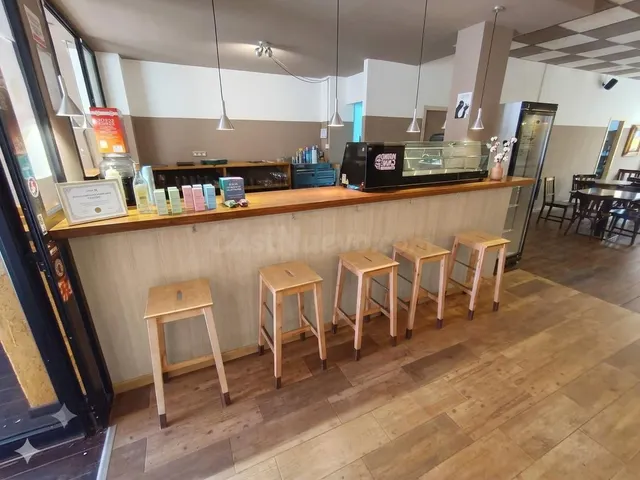Bar-Cafetería en traspaso en Benimaclet. Licencia definitiva - foto 4