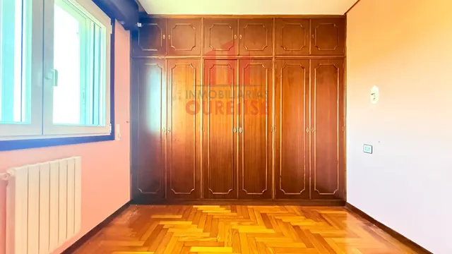 Apartamento con todos los servicios y preciosas vistas en pleno centro de Ourense — 17