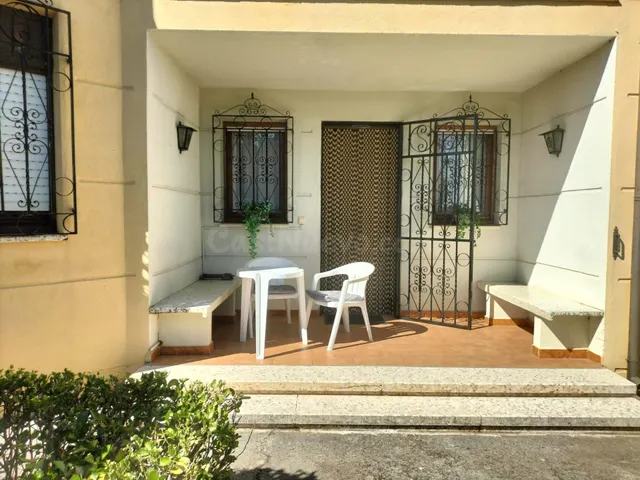 Amplia Casa en Melgar de Fernamental con Jardín y Terraza — 5