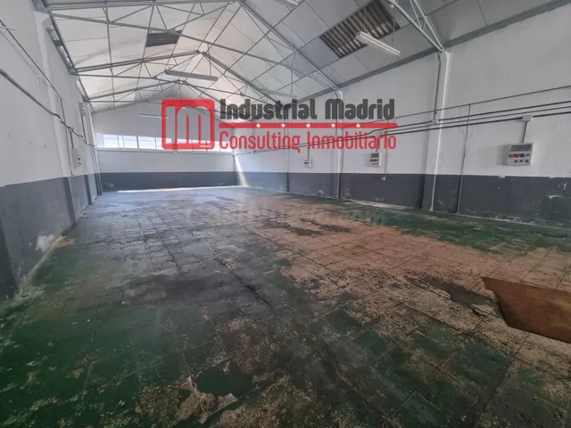 Nave industrial en alquiler de 300 m2 en el Polígono Finanza - foto 2