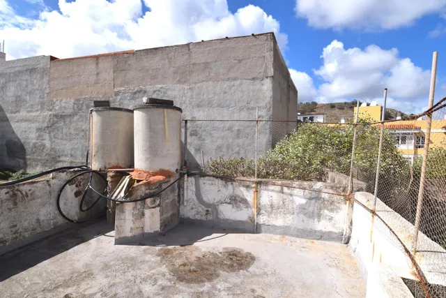 Casa 3 habitaciones 121m² en venta - Santidad — 24