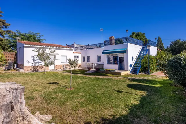 URBANIZACIÓN LA PONDEROSA — 4