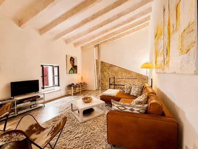 Casa céntrica en venta en Porreres - foto 2