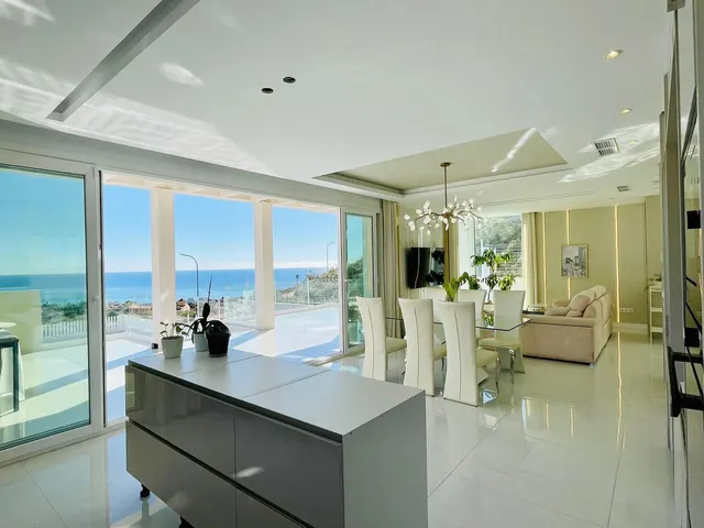 Chalet 4 habitaciones 250m² en venta - Centro — 18