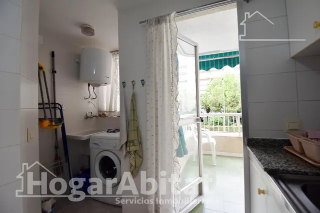 EXTERIOR CON PISCINA, GARAJE Y TERRAZA A SOLO 200 M DE LA PLAYA — 27