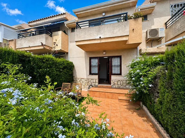 Bungalow en Playa San Juan de Alicante zona [Nou Nazareth] — 23