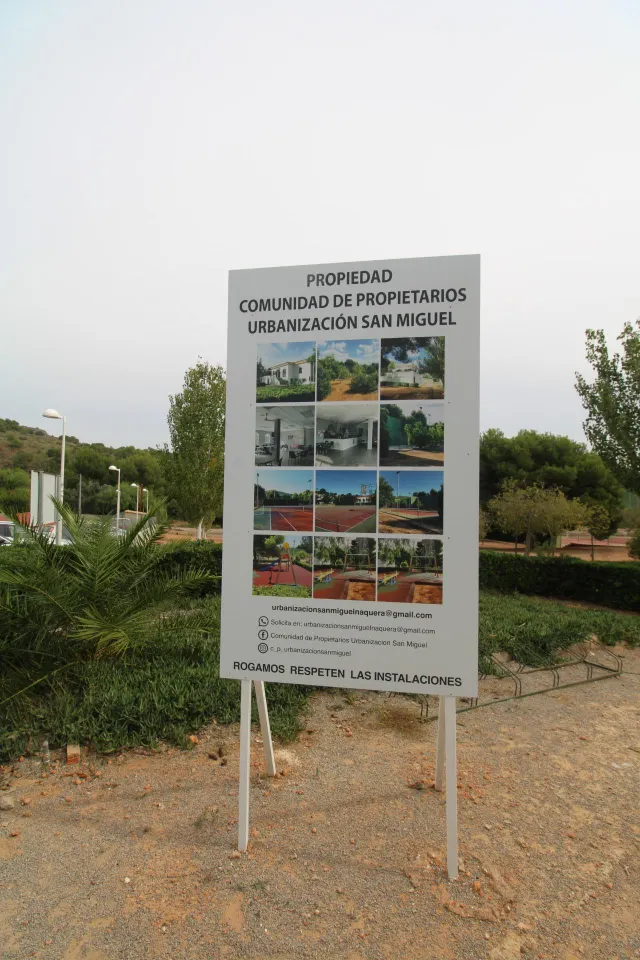 Terreno urbanizable con proyecto en Náquera. — 18