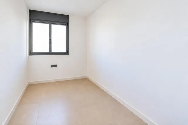 Vivir frente al mediterráneo: exclusivo piso en primera línea de mar en calafell — 25