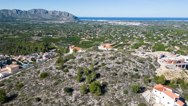 Parcela exclusiva con proyecto hotelero autorizado y vistas  - foto 5